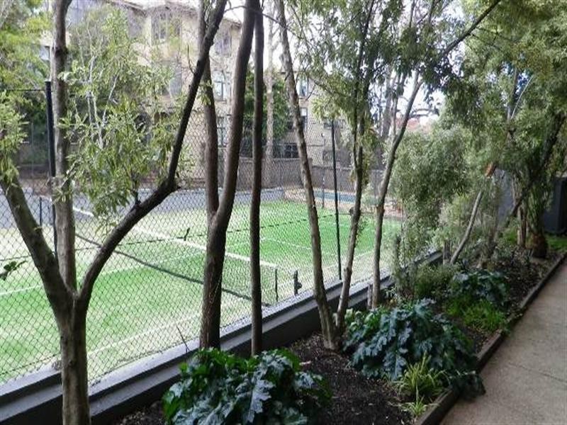 27/5 Fulton Street, St Kilda East VIC 3183