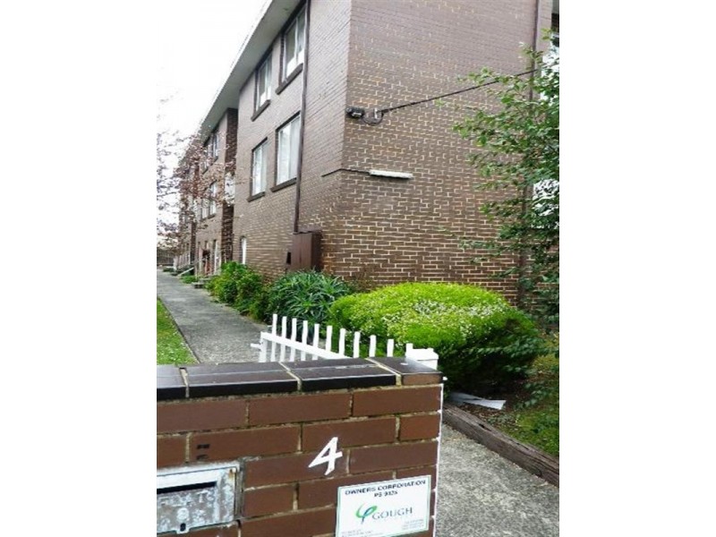 4/4 Roberts Street, Noble Park VIC 3174