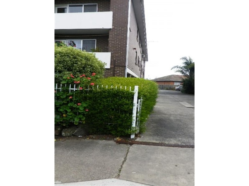 4/4 Roberts Street, Noble Park VIC 3174