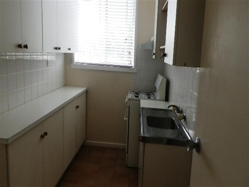 4/4 Roberts Street, Noble Park VIC 3174