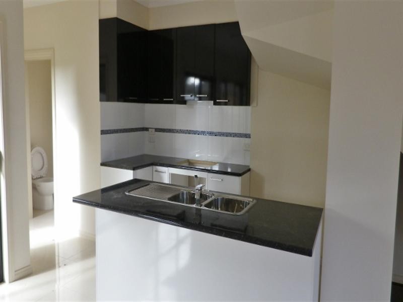 3/26 Lexton Avenue, Dandenong VIC 3175