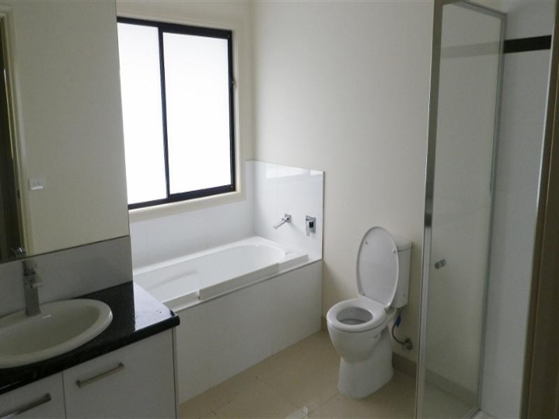 3/26 Lexton Avenue, Dandenong VIC 3175