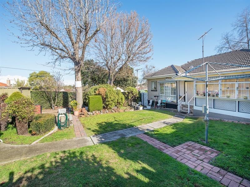17 Dunblane Road, Noble Park VIC 3174