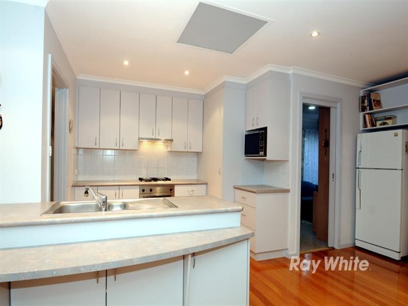 47 Huxley Avenue, Mulgrave VIC 3170