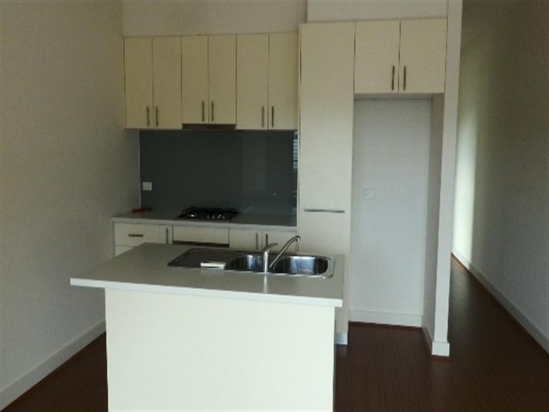 8/1422 Centre Road, Clayton South VIC 3169