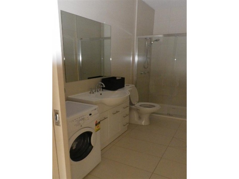 8/1422 Centre Road, Clayton South VIC 3169