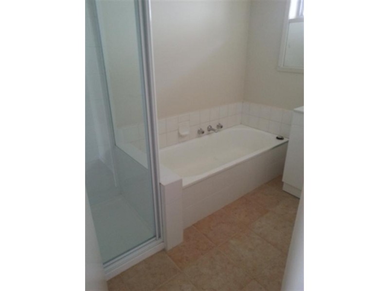 4/119 Noble Street, Noble Park VIC 3174