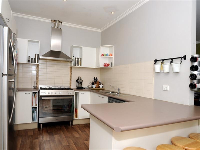 42 Prior Road, Noble Park VIC 3174