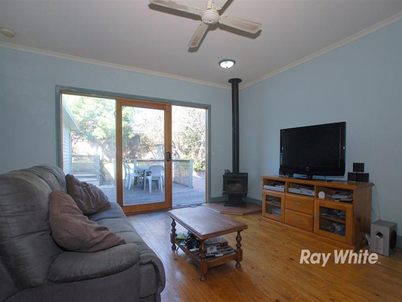 11 Dunblane Road, Noble Park VIC 3174