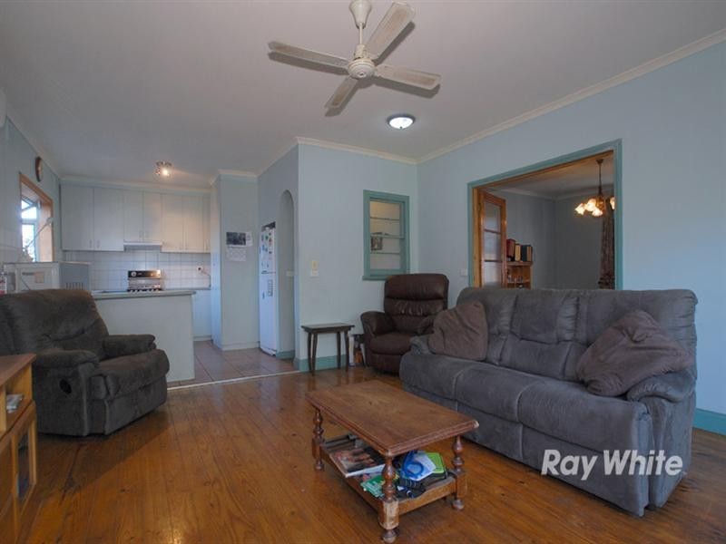 11 Dunblane Road, Noble Park VIC 3174