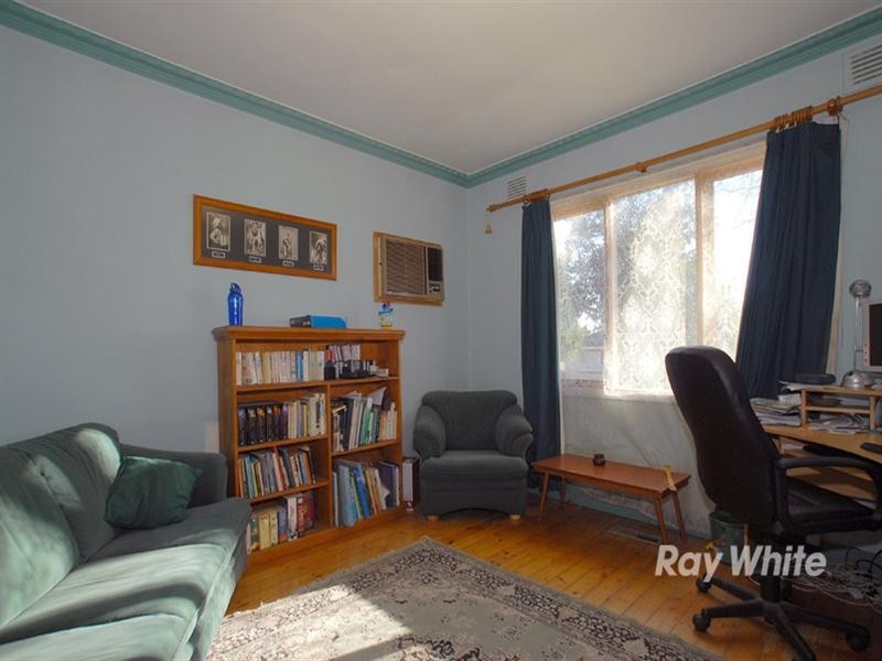 11 Dunblane Road, Noble Park VIC 3174