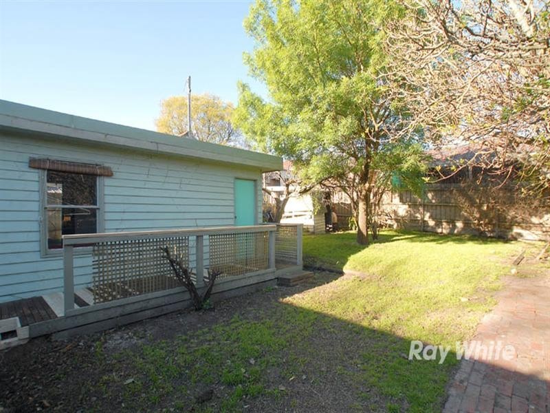 11 Dunblane Road, Noble Park VIC 3174