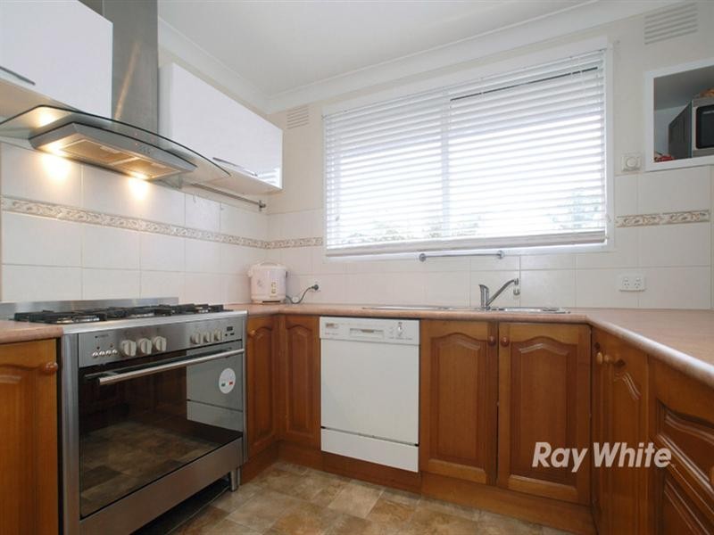 5 Chanelle Court, Springvale South VIC 3172