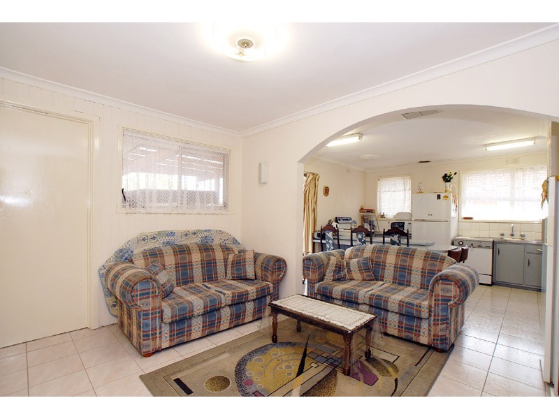 12 McKirdy Street, Springvale VIC 3171