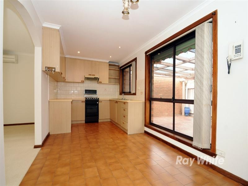 6/2 Alamein Street, Noble Park VIC 3174