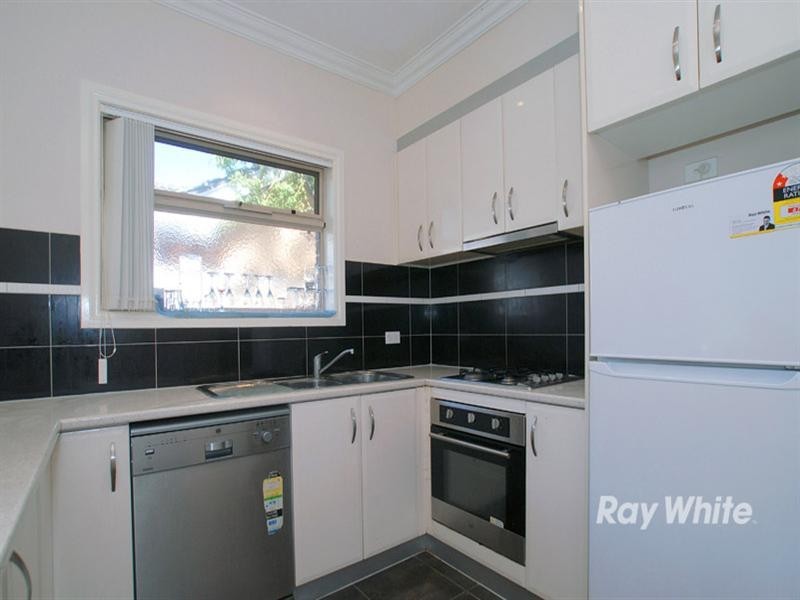 3/21 Birdwood Avenue, Dandenong VIC 3175