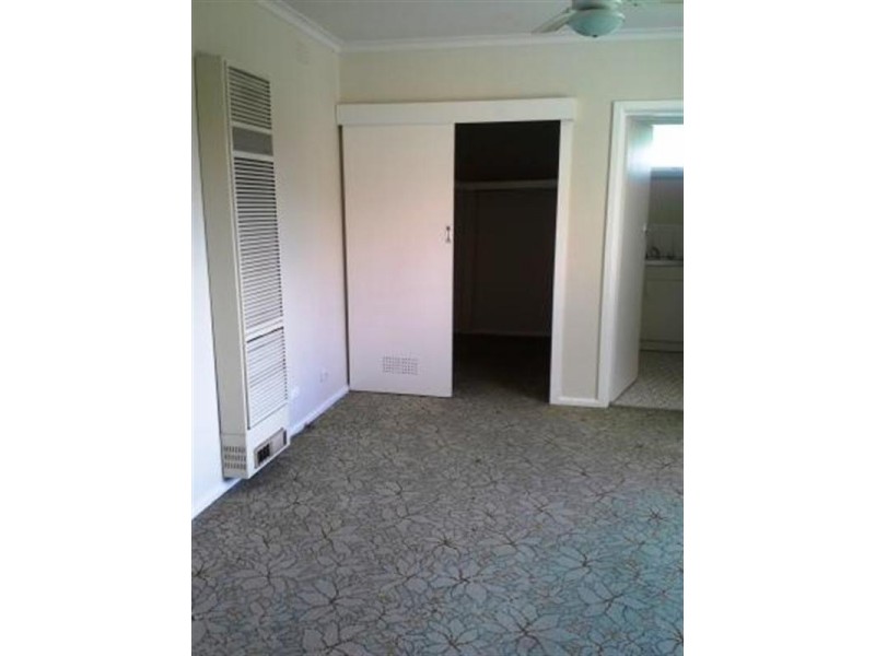 2/70 Corrigan Road, Noble Park VIC 3174