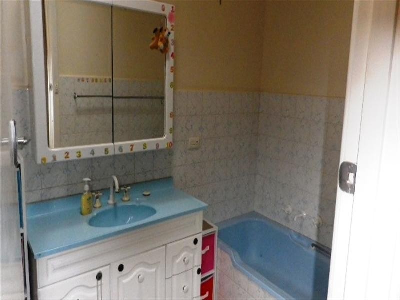 23 GLENWOOD Drive, Springvale South VIC 3172