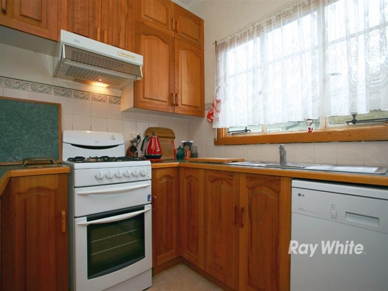 13 Dunblane Road, Noble Park VIC 3174