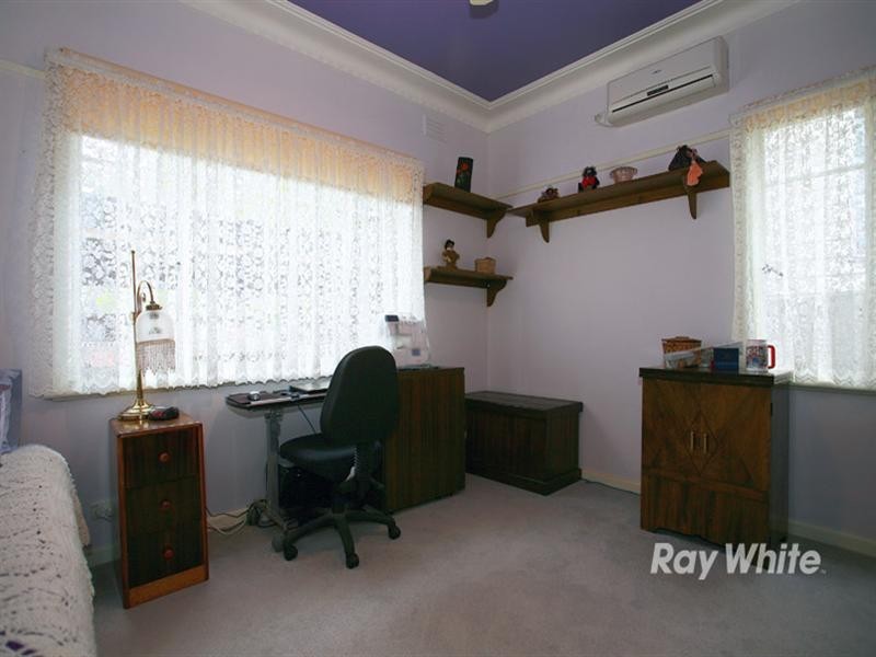 13 Dunblane Road, Noble Park VIC 3174