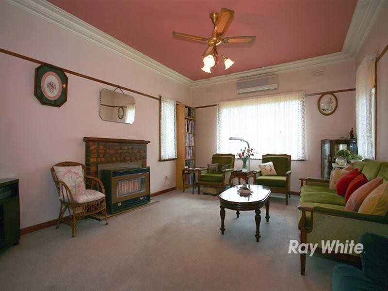 13 Dunblane Road, Noble Park VIC 3174