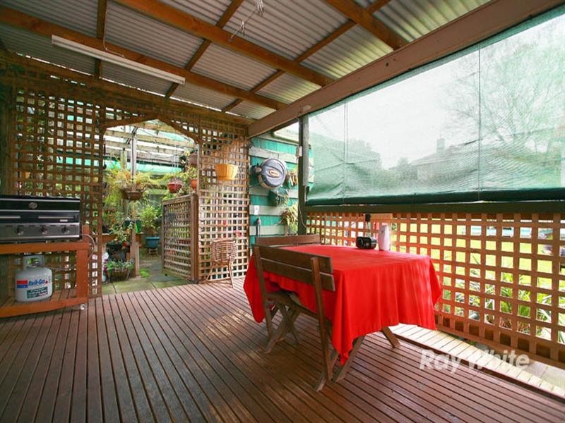 13 Dunblane Road, Noble Park VIC 3174