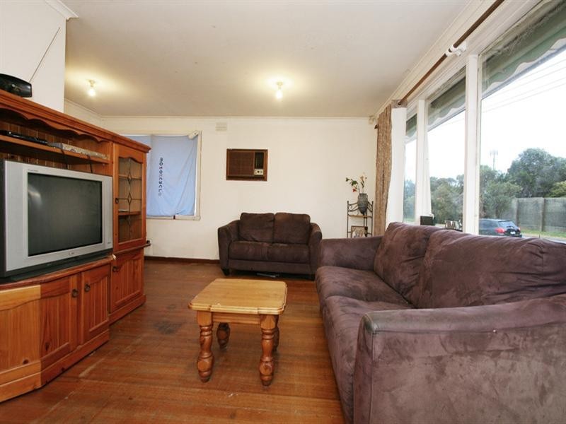 16 Robjant Street, Hampton Park VIC 3976