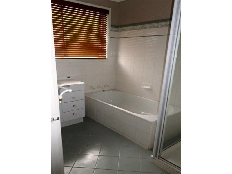 36 Albany Drive, Mulgrave VIC 3170