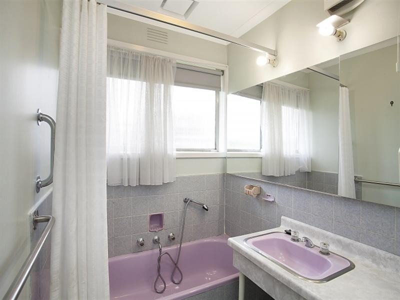 9 Carlyon Court, Springvale VIC 3171