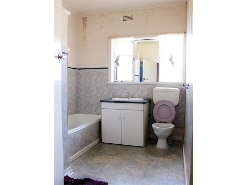 1239 Heatherton Road, Noble Park VIC 3174