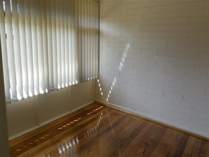 2/98 Kelvinside Road, Noble Park VIC 3174