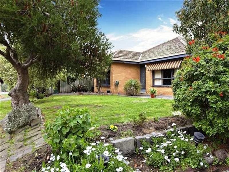 13 Bellview Court, Springvale South VIC 3172