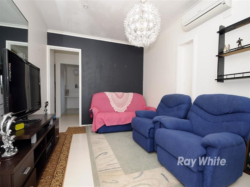 2/14 Aenone Avenue, Noble Park VIC 3174