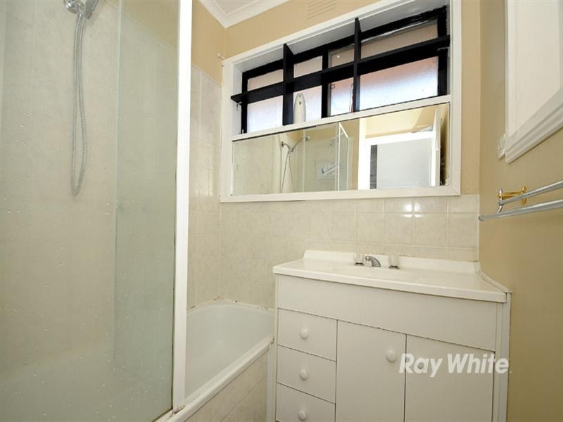 2/14 Aenone Avenue, Noble Park VIC 3174