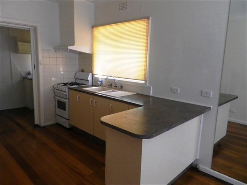 6 Ambrie Crescent, Noble Park VIC 3174