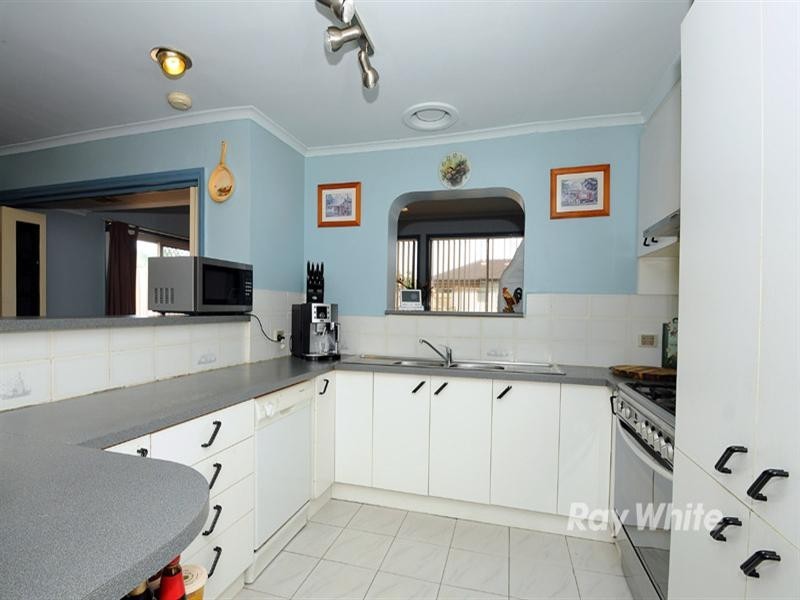 41 Carlisle Road, Hallam VIC 3803