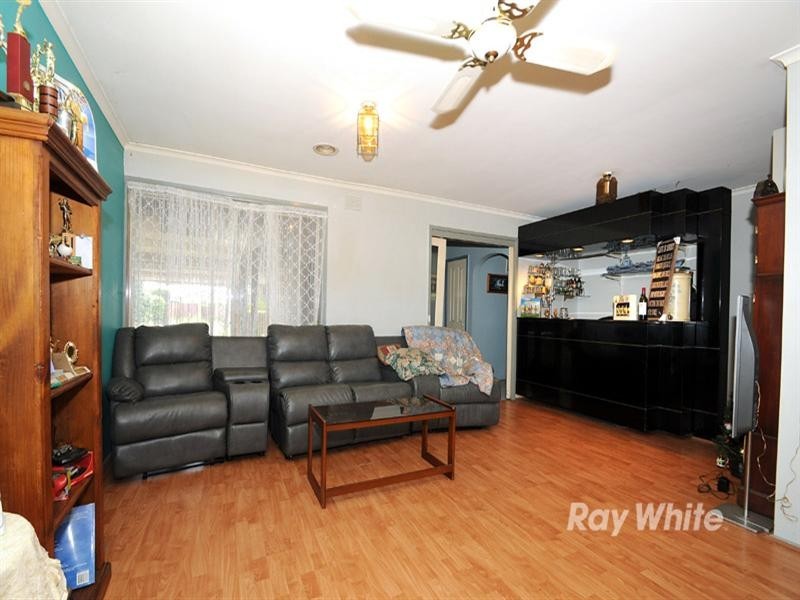 41 Carlisle Road, Hallam VIC 3803