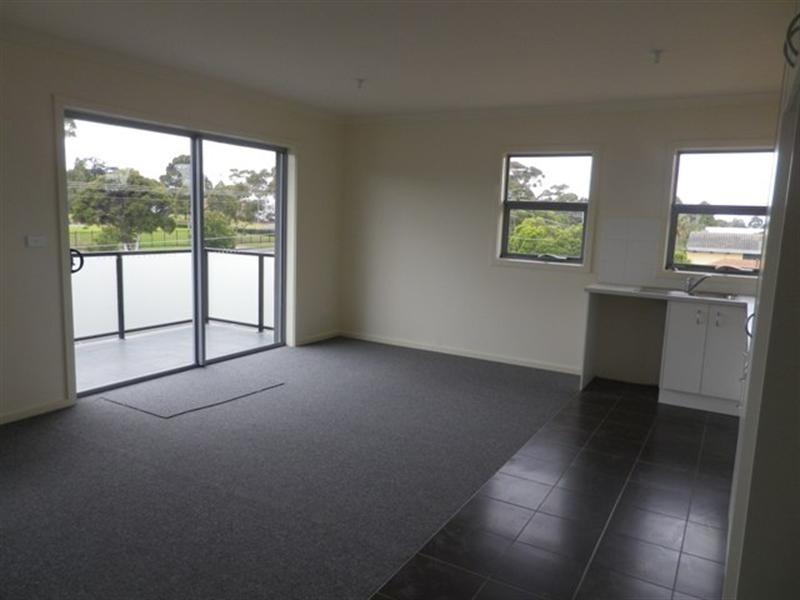 9/41 Ambrie Crescent, Noble Park VIC 3174