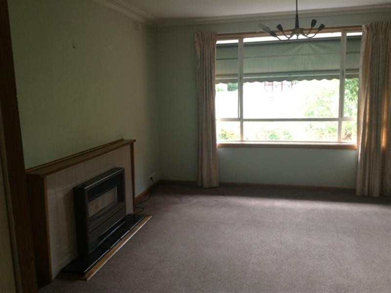 72 Leonard Avenue, Noble Park VIC 3174