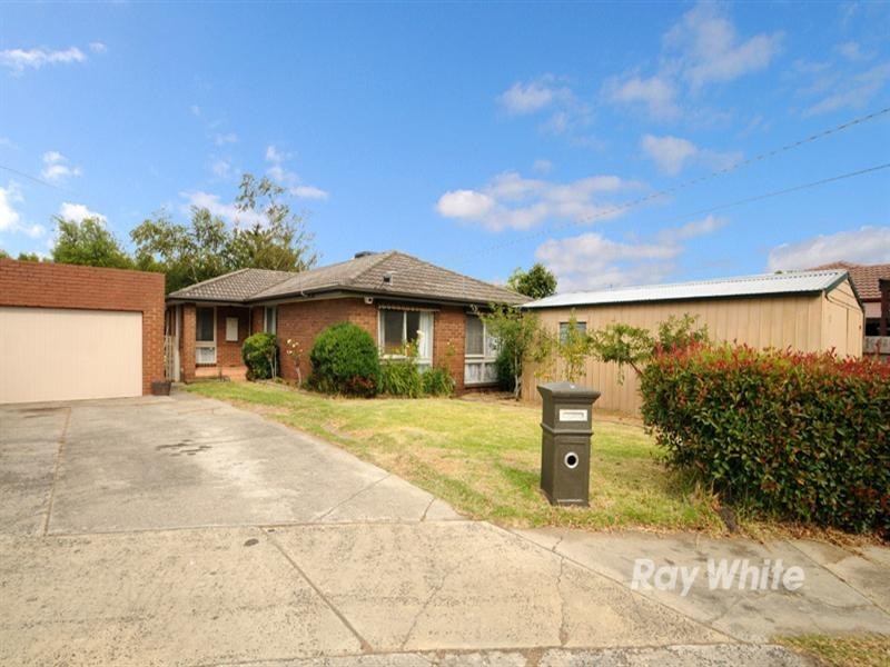 2 Dobell Court, Dandenong North VIC 3175