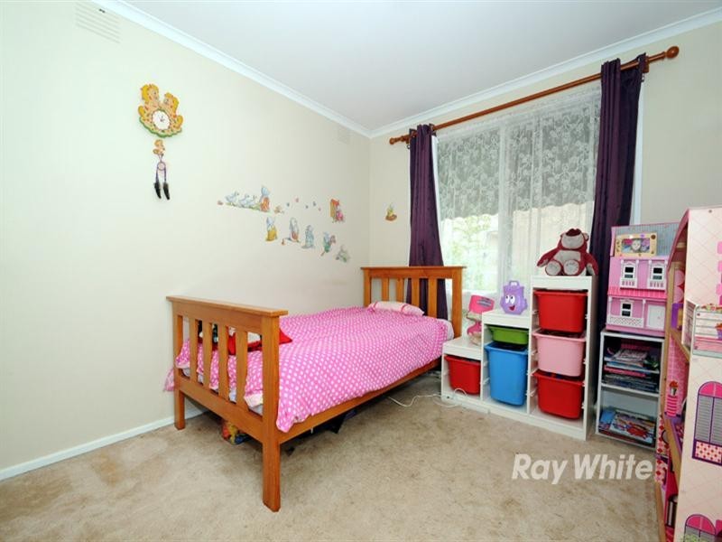 2 Dobell Court, Dandenong North VIC 3175