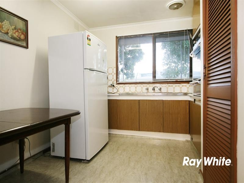 8/11 Digby Court, Springvale South VIC 3172