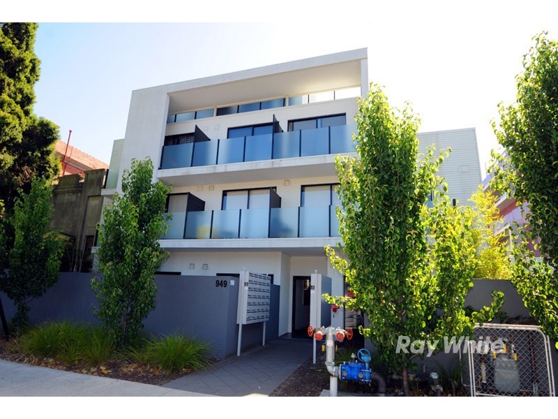 37/949 Dandenong Road, Malvern East VIC 3145