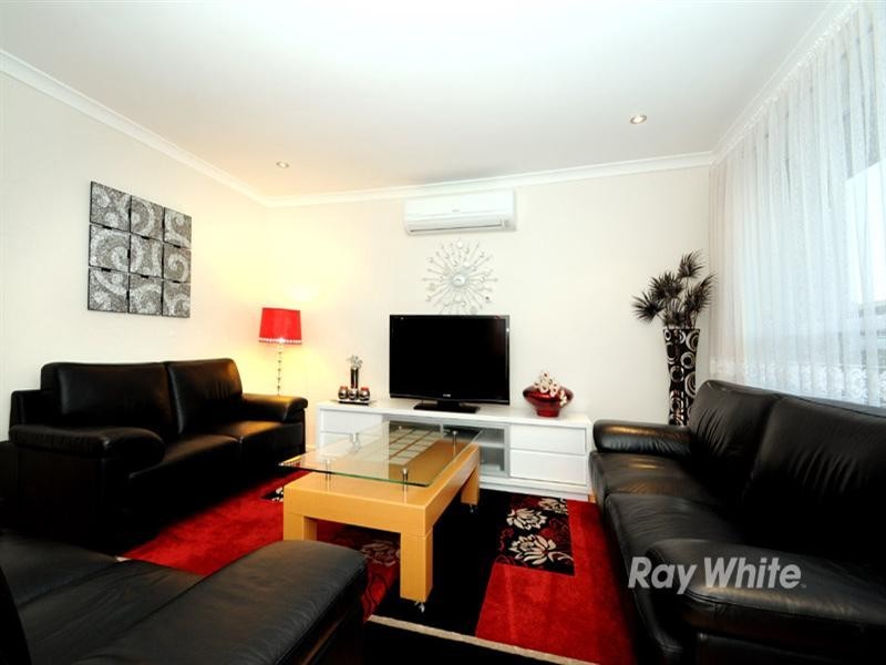 1/64 Fintonia Road, Noble Park VIC 3174