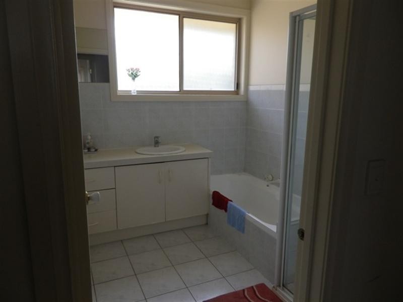 1/23 Leman Crescent, Noble Park VIC 3174