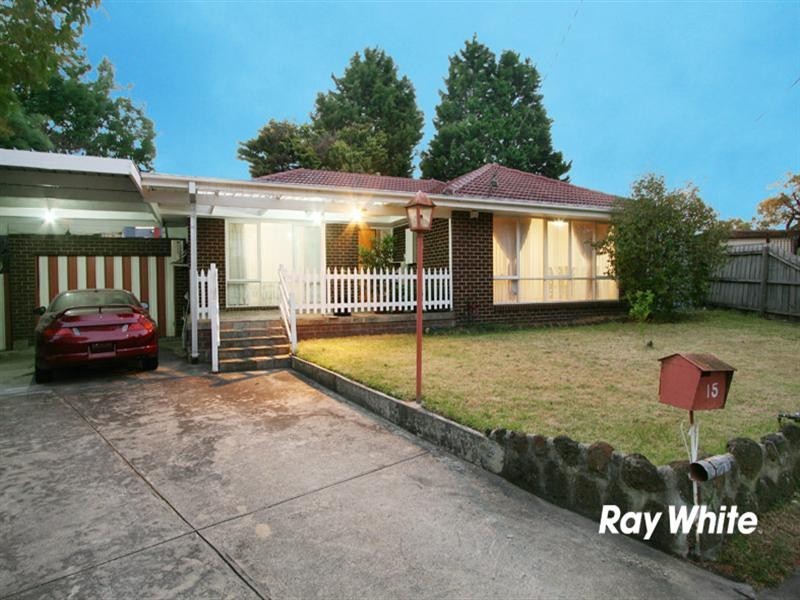 15 Koval Court, Springvale South VIC 3172