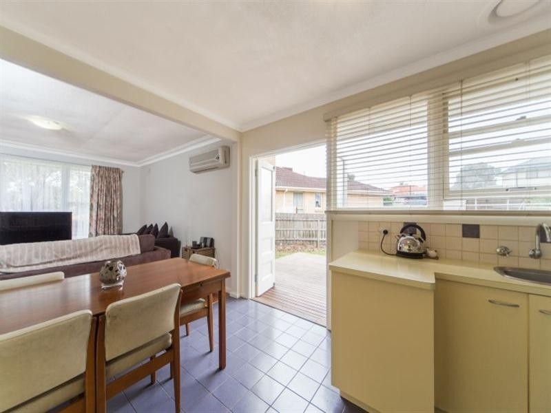 2/4 Sandy Court, Dandenong North VIC 3175