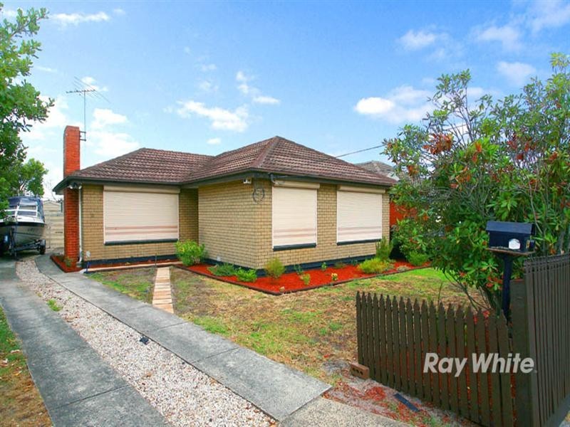 13 Bloomfield Road, Noble Park VIC 3174