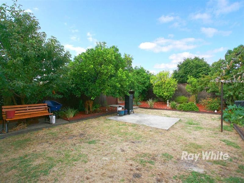 13 Bloomfield Road, Noble Park VIC 3174