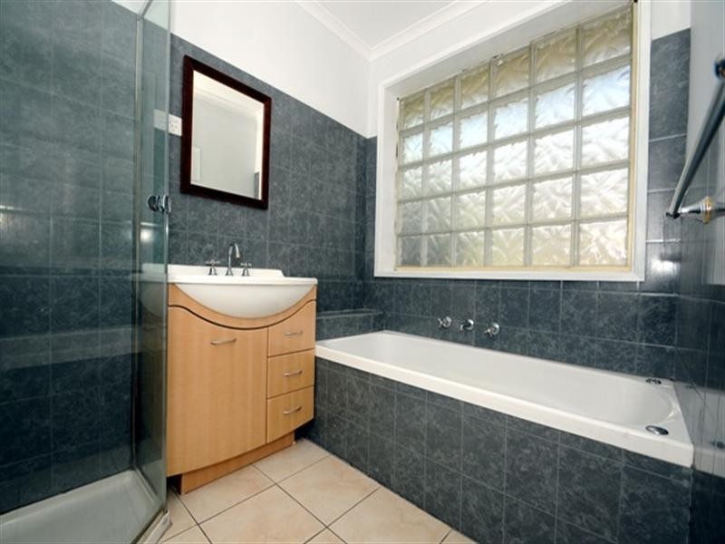 8 Fay Court, Noble Park VIC 3174